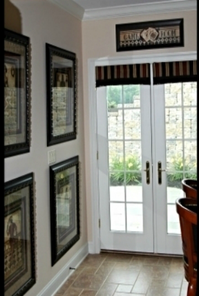 picture hanging hall